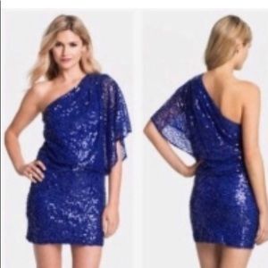 Jessica Simpson off the shoulder dress